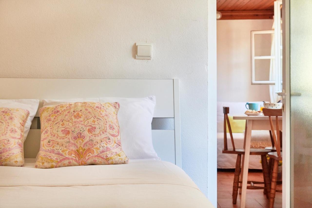 Light Filled Apartment Near Chiado, By Timecooler Lisboa 外观 照片
